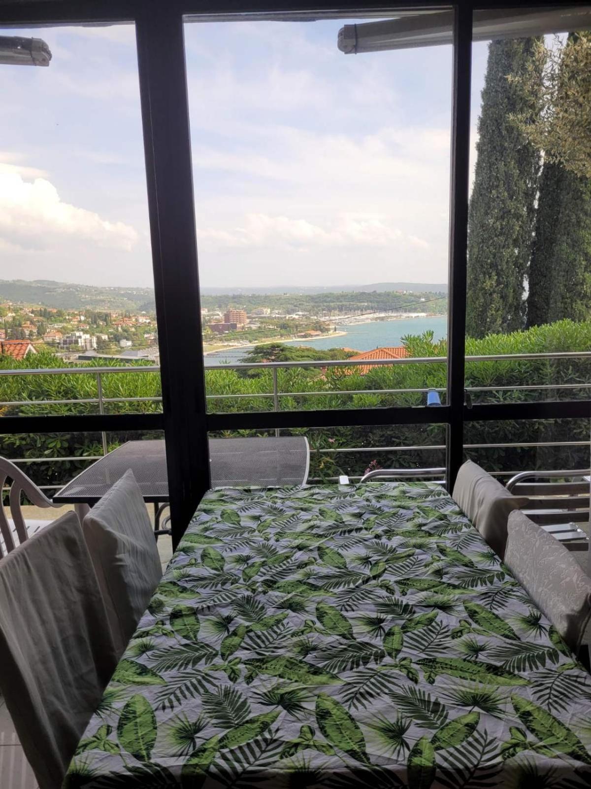 Apartment Pergola Порторож Екстер'єр фото